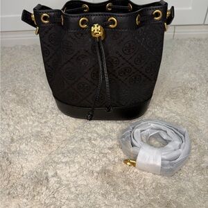 NWOT Tory Burch Black T Monogram Jacquard Bucket Bag